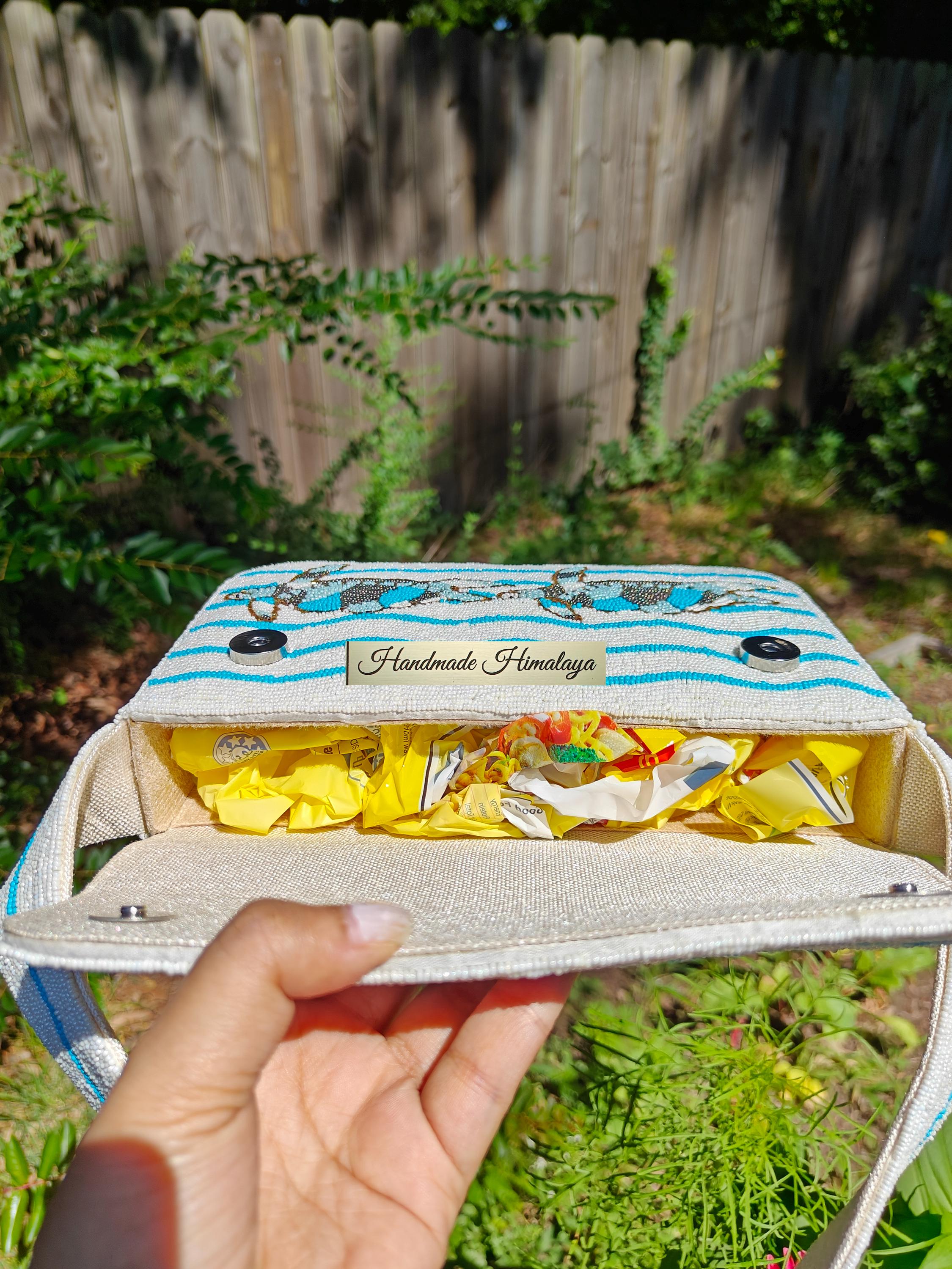 Sea Turtle Beaded Bag: Ocean Theme Beach Purse, Summer Vacation Handbag view 3