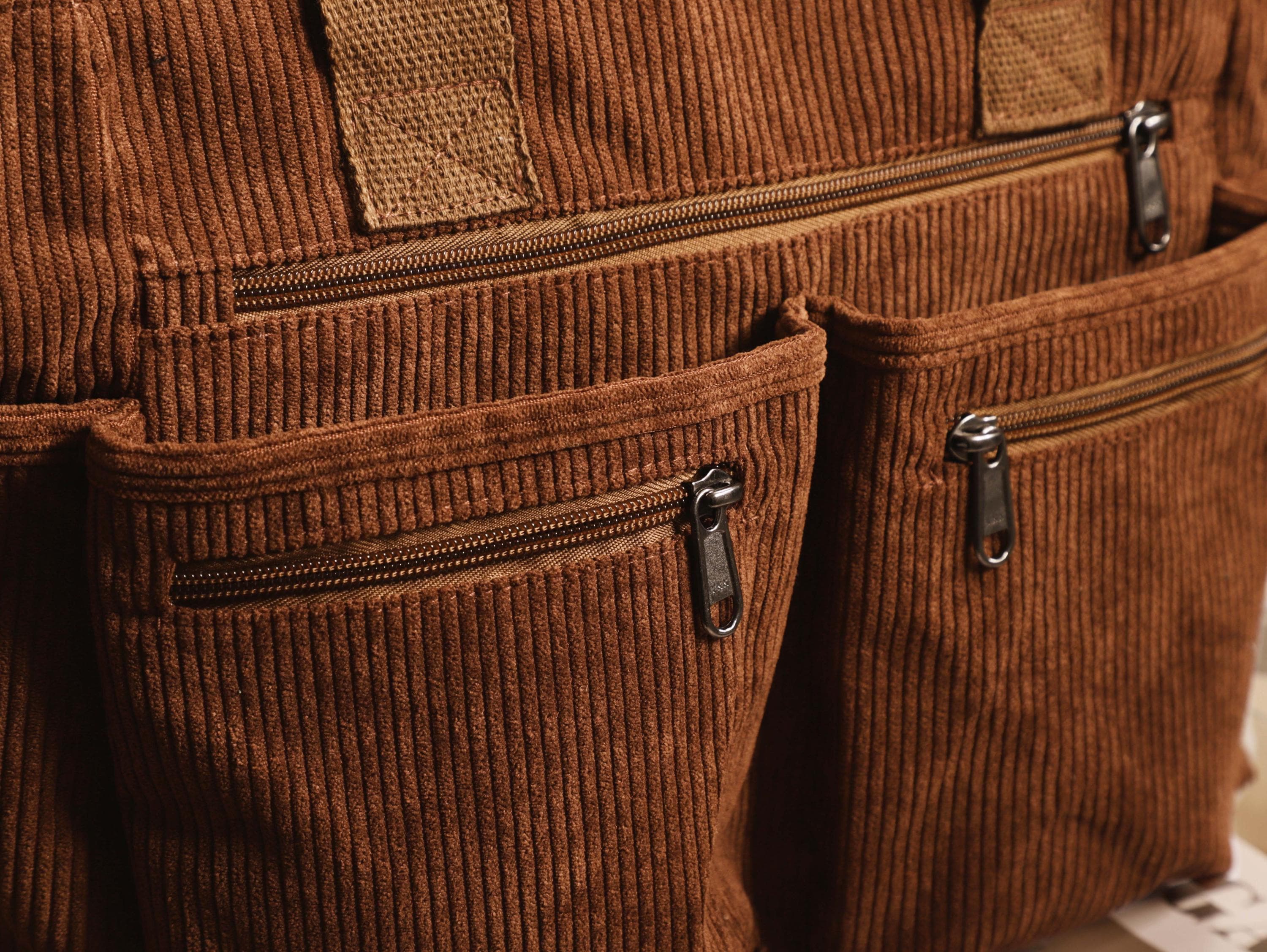 Retro Corduroy Tote Bag, Adjustable Strap, Multiple Pockets, Casual Travel Shoulder Bag view 15