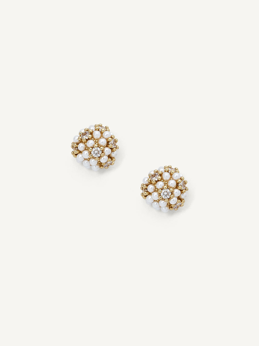 Elisajewels Estrella Mini Pearl Cluster Studs